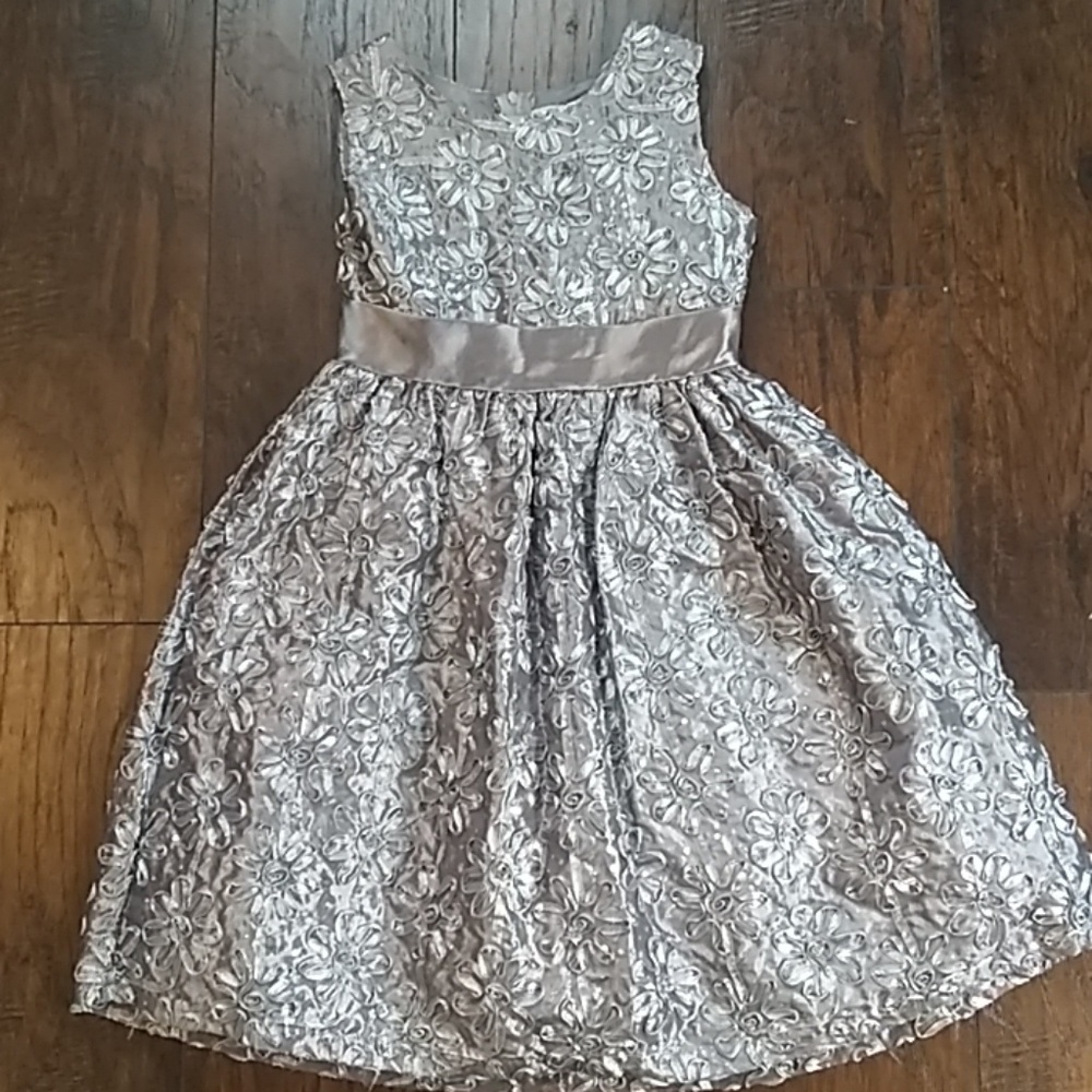 ❤ Gray Satin Dress with flowers,3/30% Off